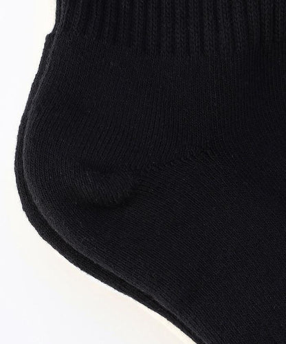 簡約標誌刺繡中筒襪（適合25.0-27.0cm）