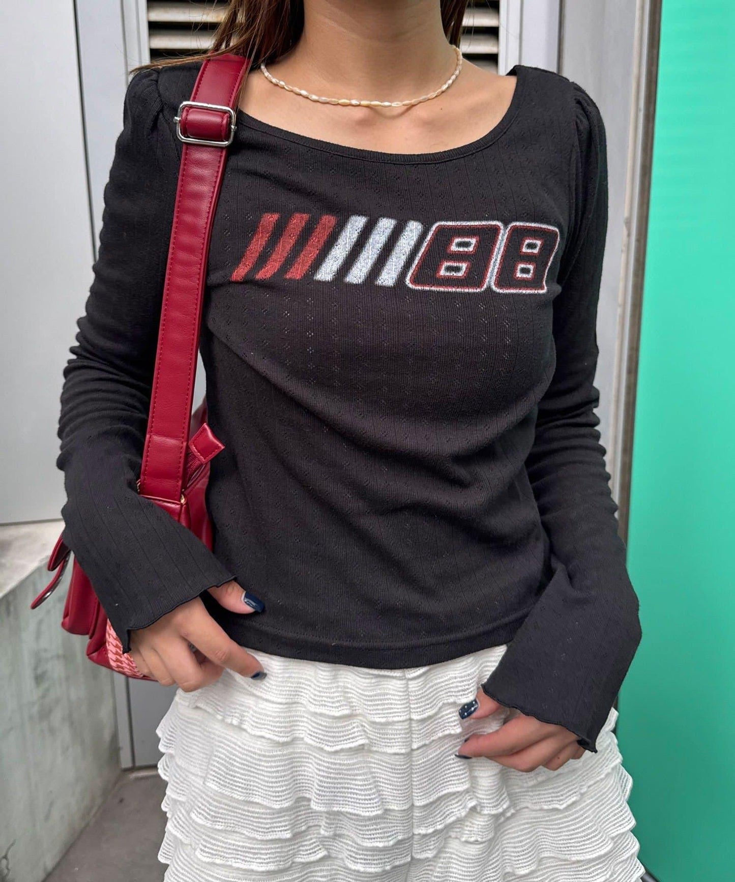 蕾絲拼接標誌修身上衣