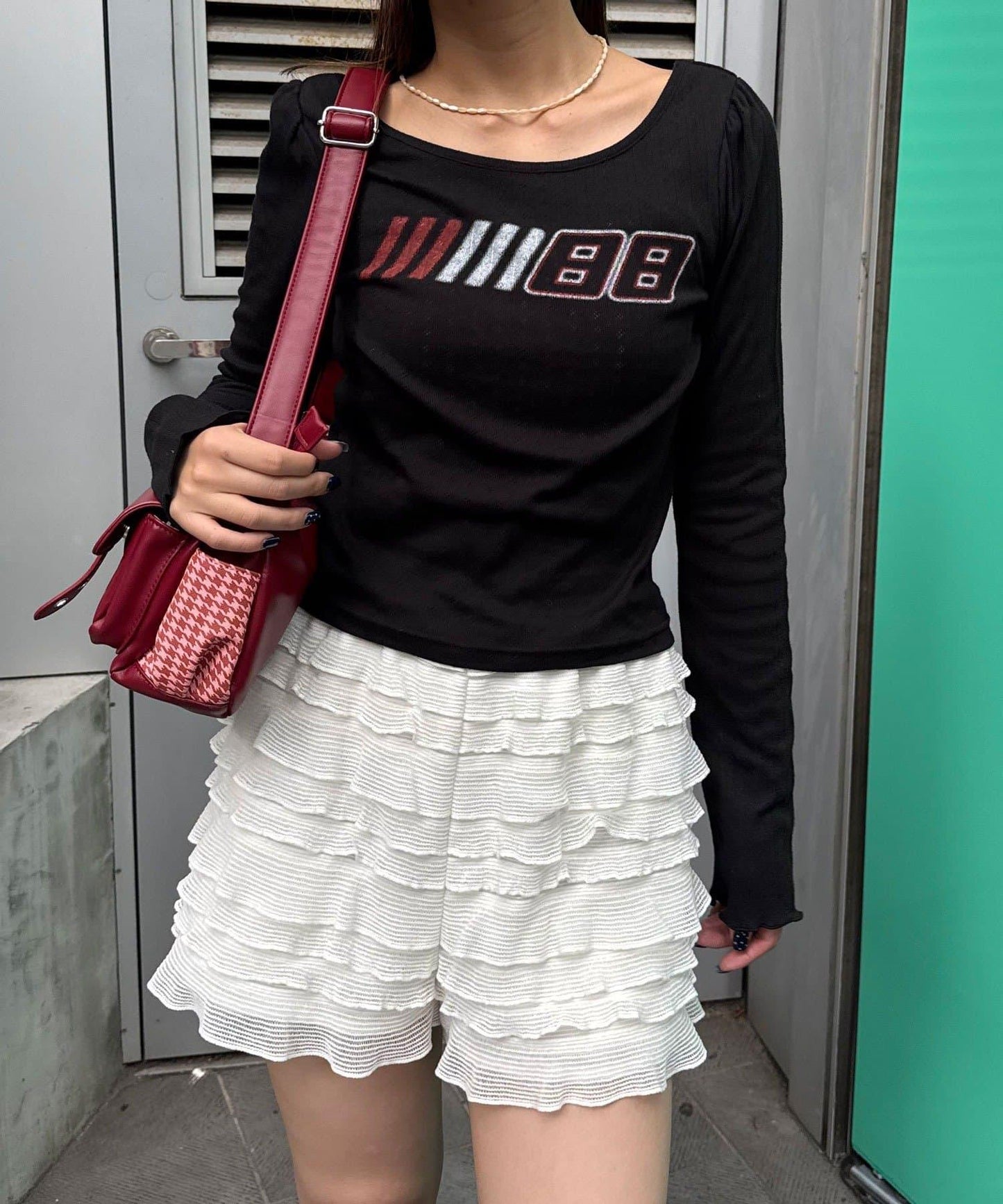 蕾絲拼接標誌修身上衣