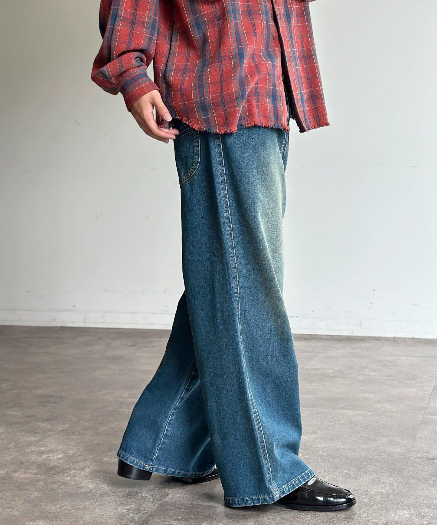 復古風寬鬆牛仔褲