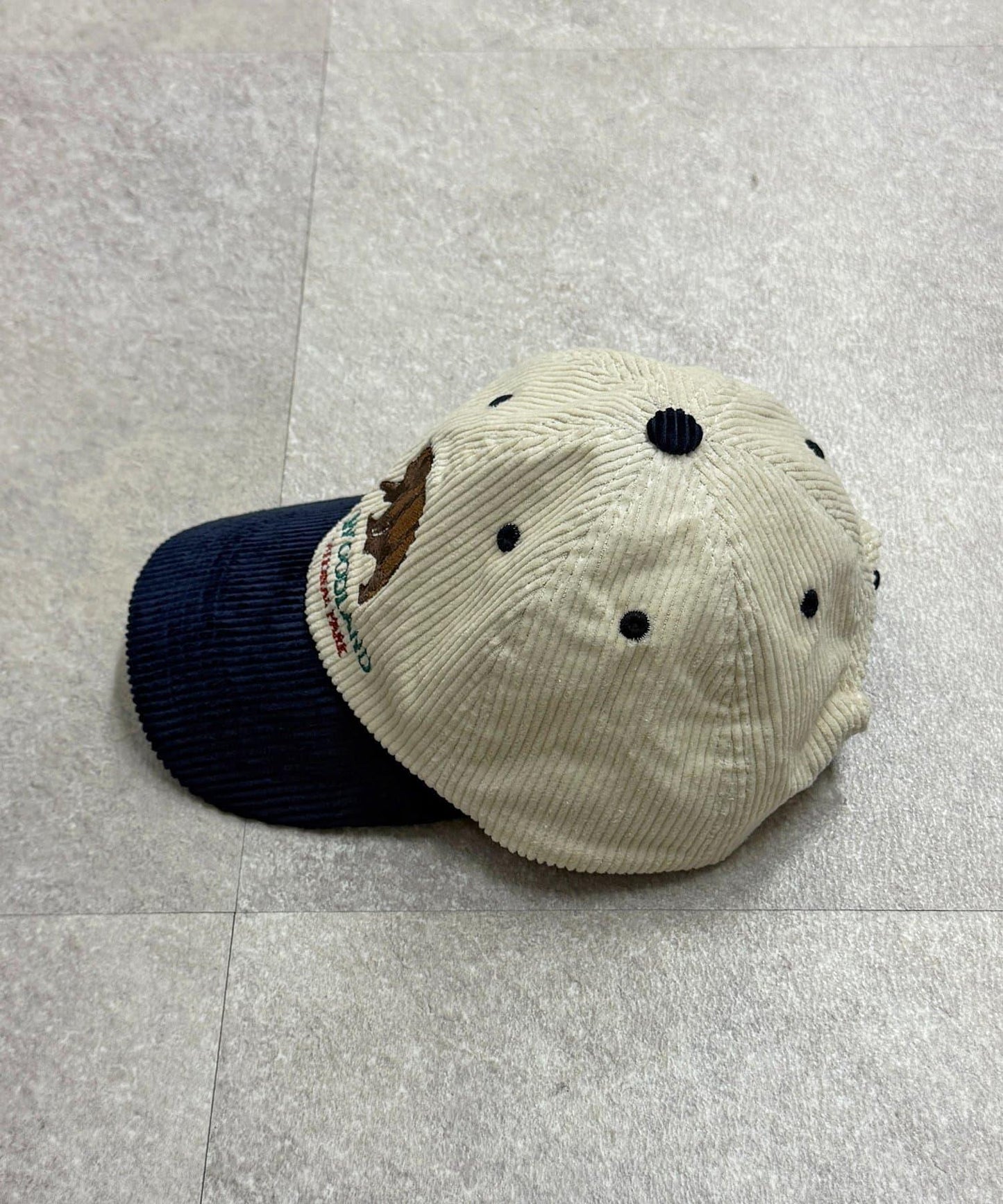 燈芯絨紀念棒球帽