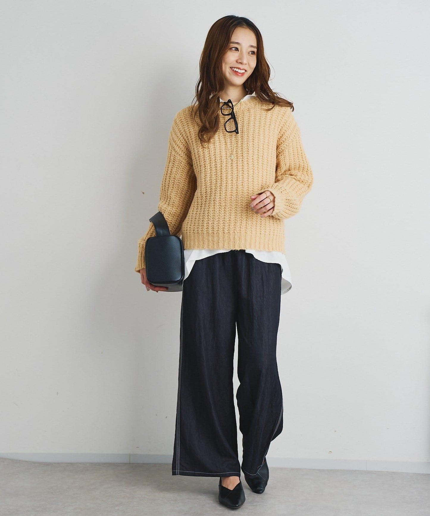 舒適穿著感亮面牛仔闊腿褲