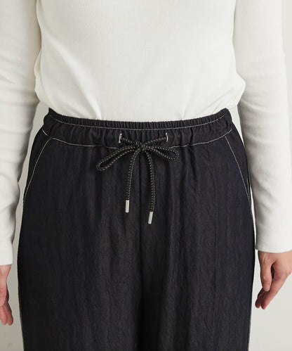 舒適穿著感亮面牛仔闊腿褲