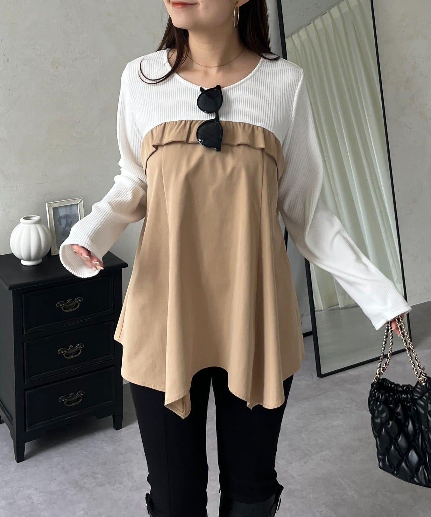 不規則下襬荷葉邊拼接A字羅紋長袖T恤