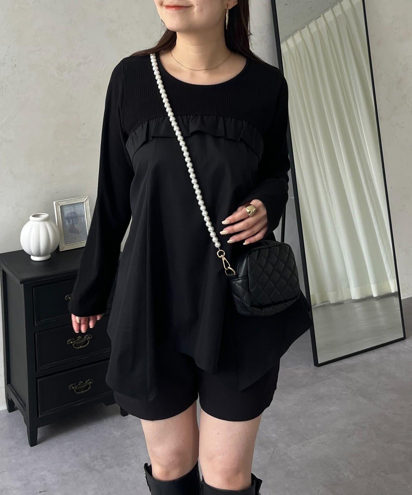 不規則下襬荷葉邊拼接A字羅紋長袖T恤