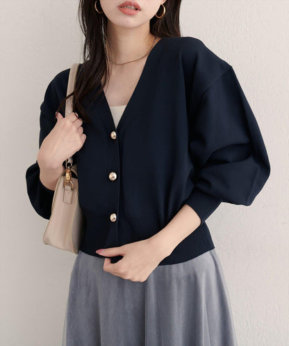 紐扣V領開衫