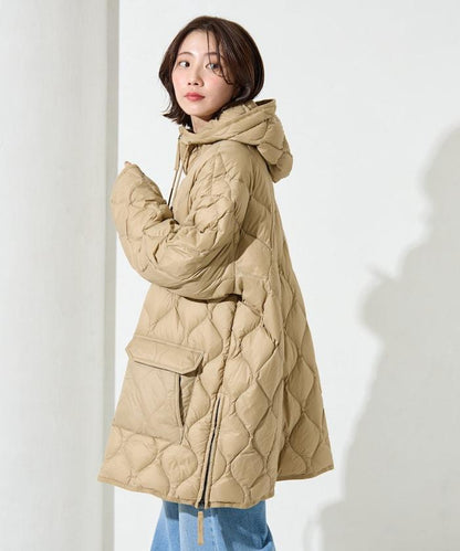 特別款連帽中長款輕柔羽絨服