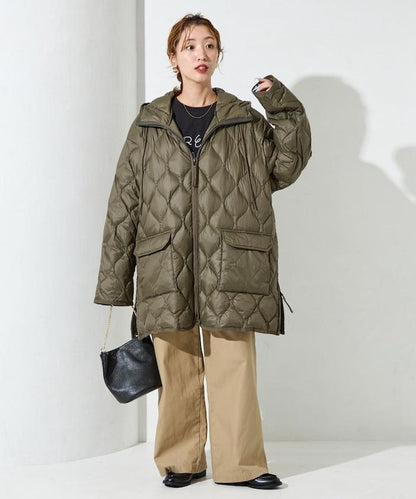 特別款連帽中長款輕柔羽絨服