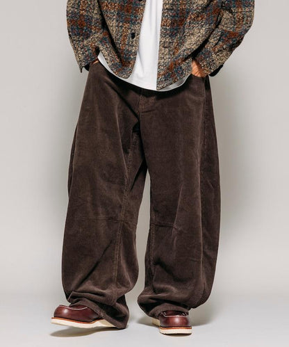 寬鬆版型 單水洗 彎曲燈芯絨長褲