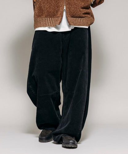 寬鬆版型 單水洗 彎曲燈芯絨長褲