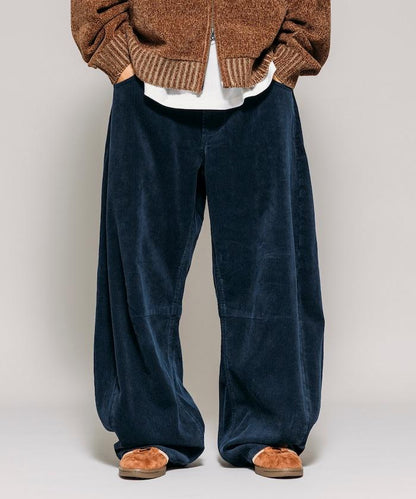 寬鬆版型 單水洗 彎曲燈芯絨長褲