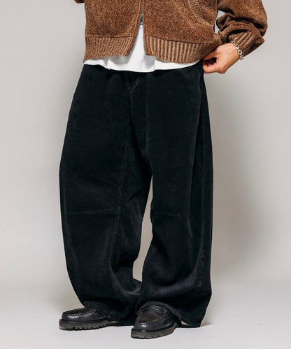 寬鬆版型 單水洗 彎曲燈芯絨長褲