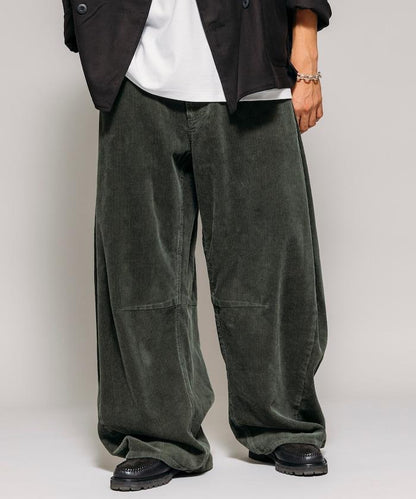 寬鬆版型 單水洗 彎曲燈芯絨長褲
