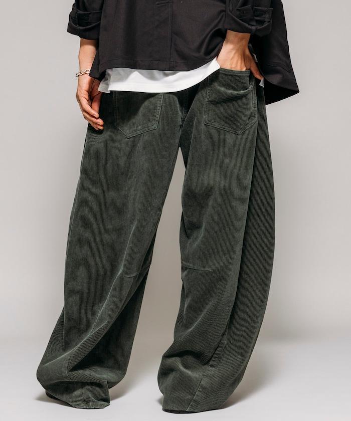 寬鬆版型 單水洗 彎曲燈芯絨長褲