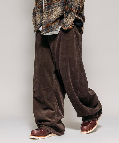 寬鬆版型 單水洗 彎曲燈芯絨長褲