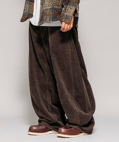 寬鬆版型 單水洗 彎曲燈芯絨長褲