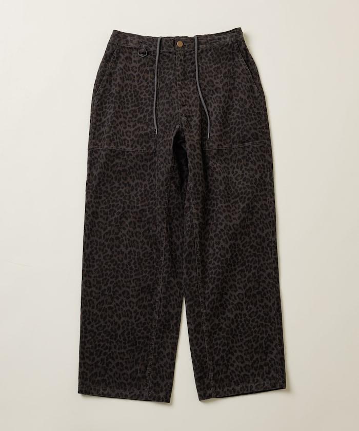 寬鬆直筒版型 全印花燈芯絨休閒褲【可搭配套裝】