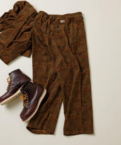 寬鬆直筒版型 全印花燈芯絨休閒褲【可搭配套裝】