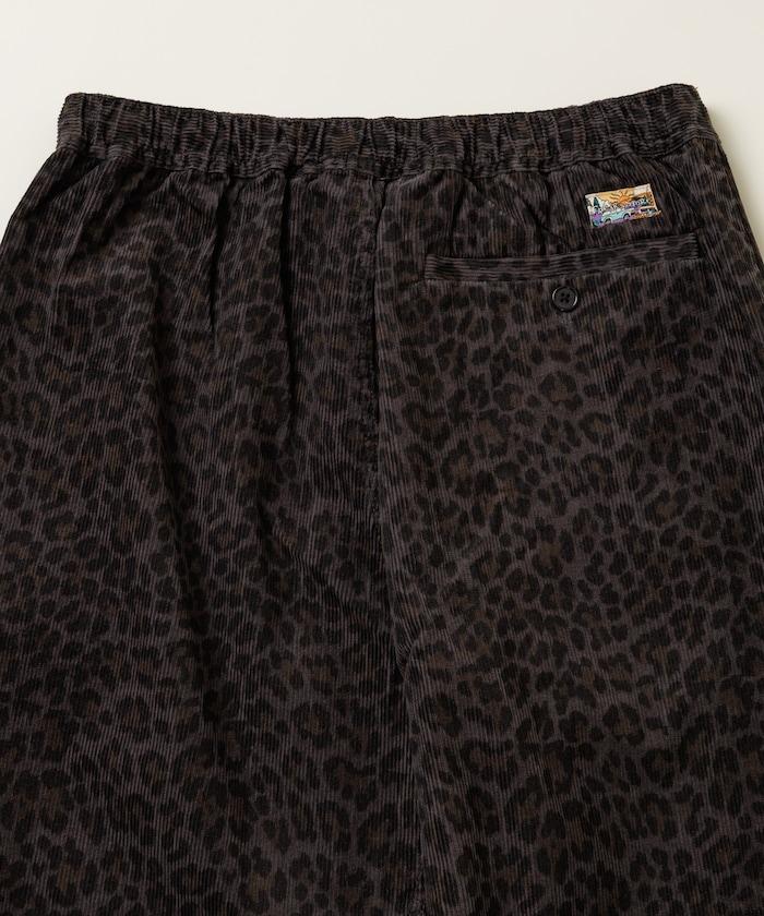 寬鬆直筒版型 全印花燈芯絨休閒褲【可搭配套裝】