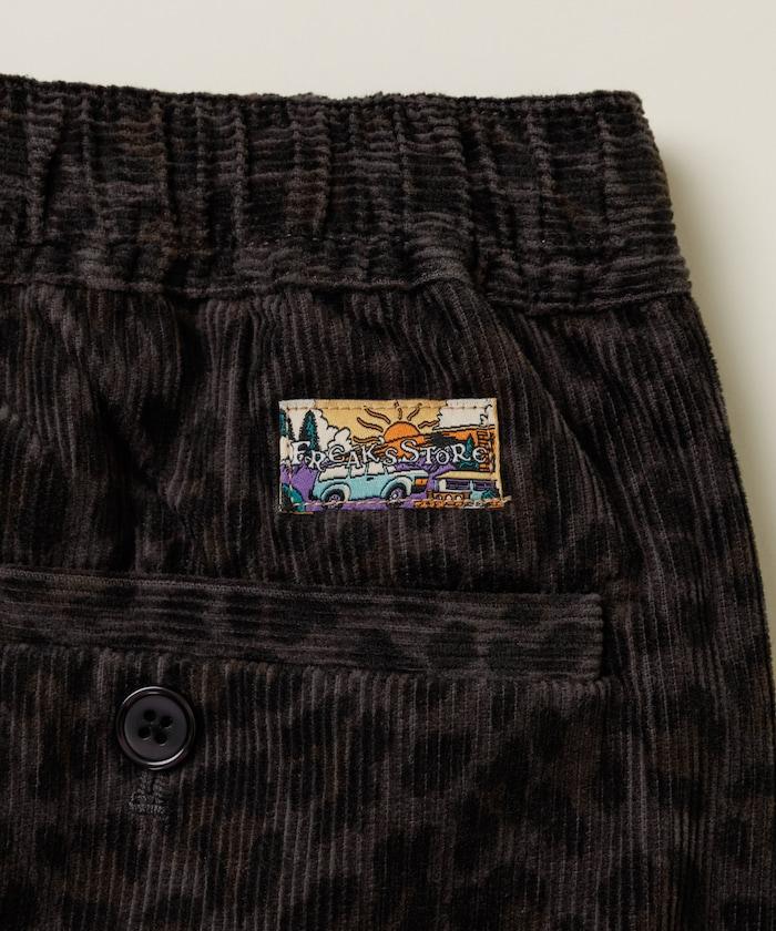 寬鬆直筒版型 全印花燈芯絨休閒褲【可搭配套裝】