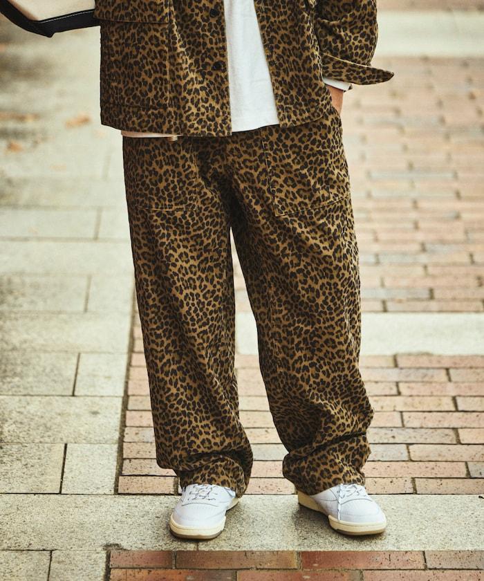 寬鬆直筒版型 全印花燈芯絨休閒褲【可搭配套裝】