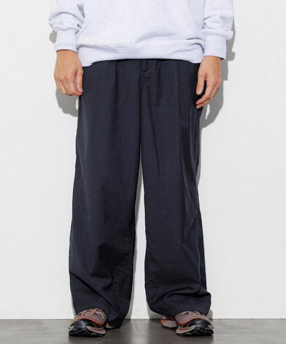 水洗100%羊毛寬鬆版型西裝褲