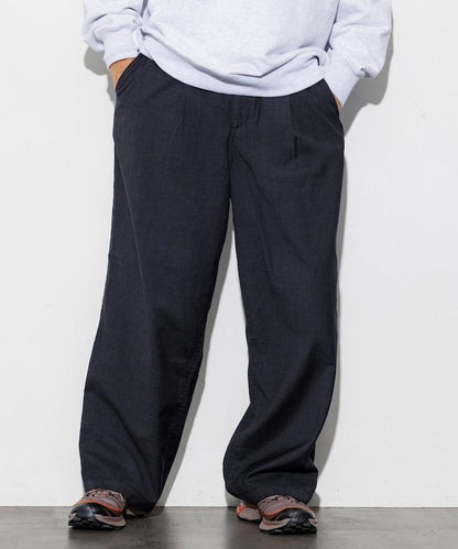 水洗100%羊毛寬鬆版型西裝褲