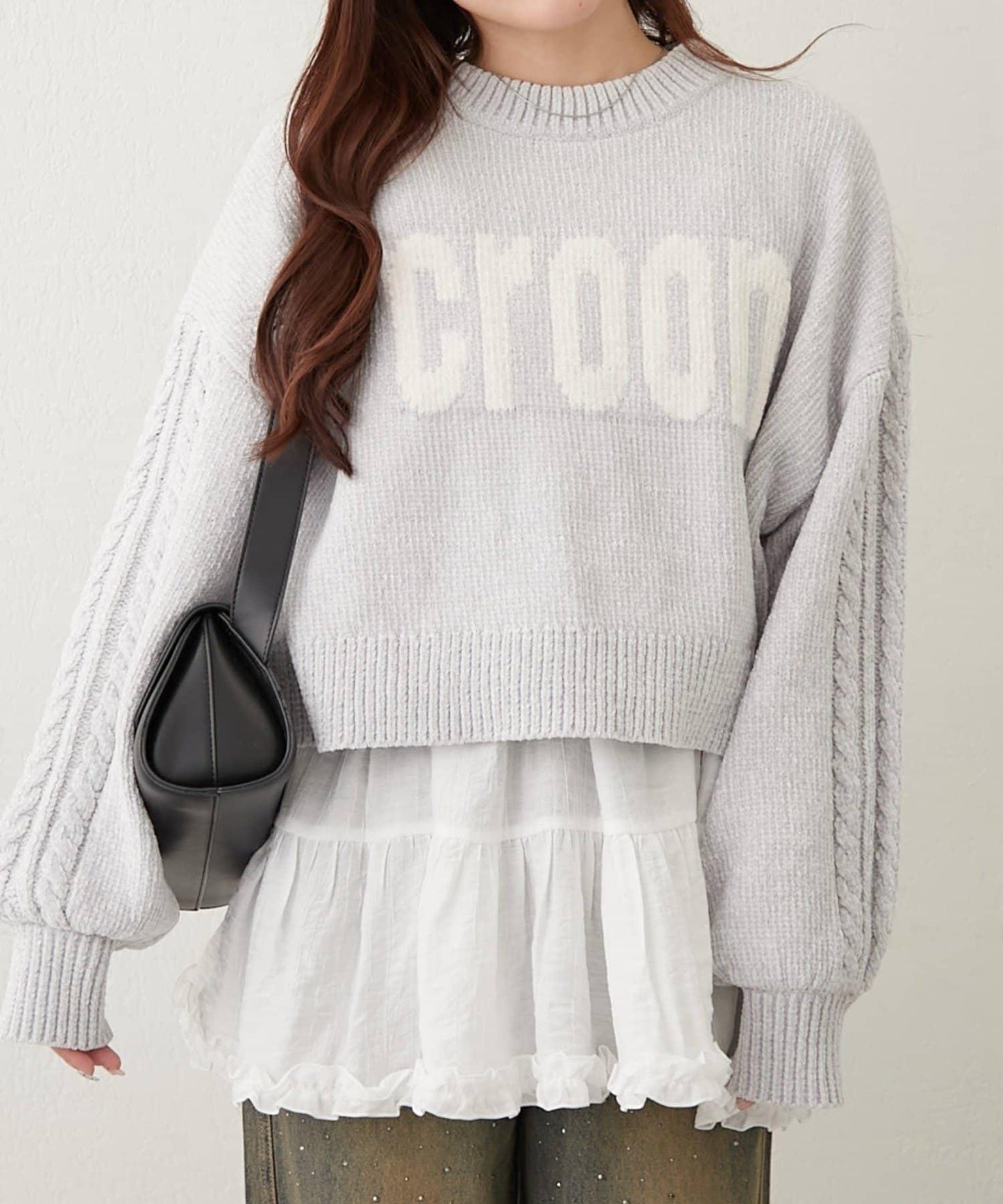 天鵝絨毛線標誌針織衫