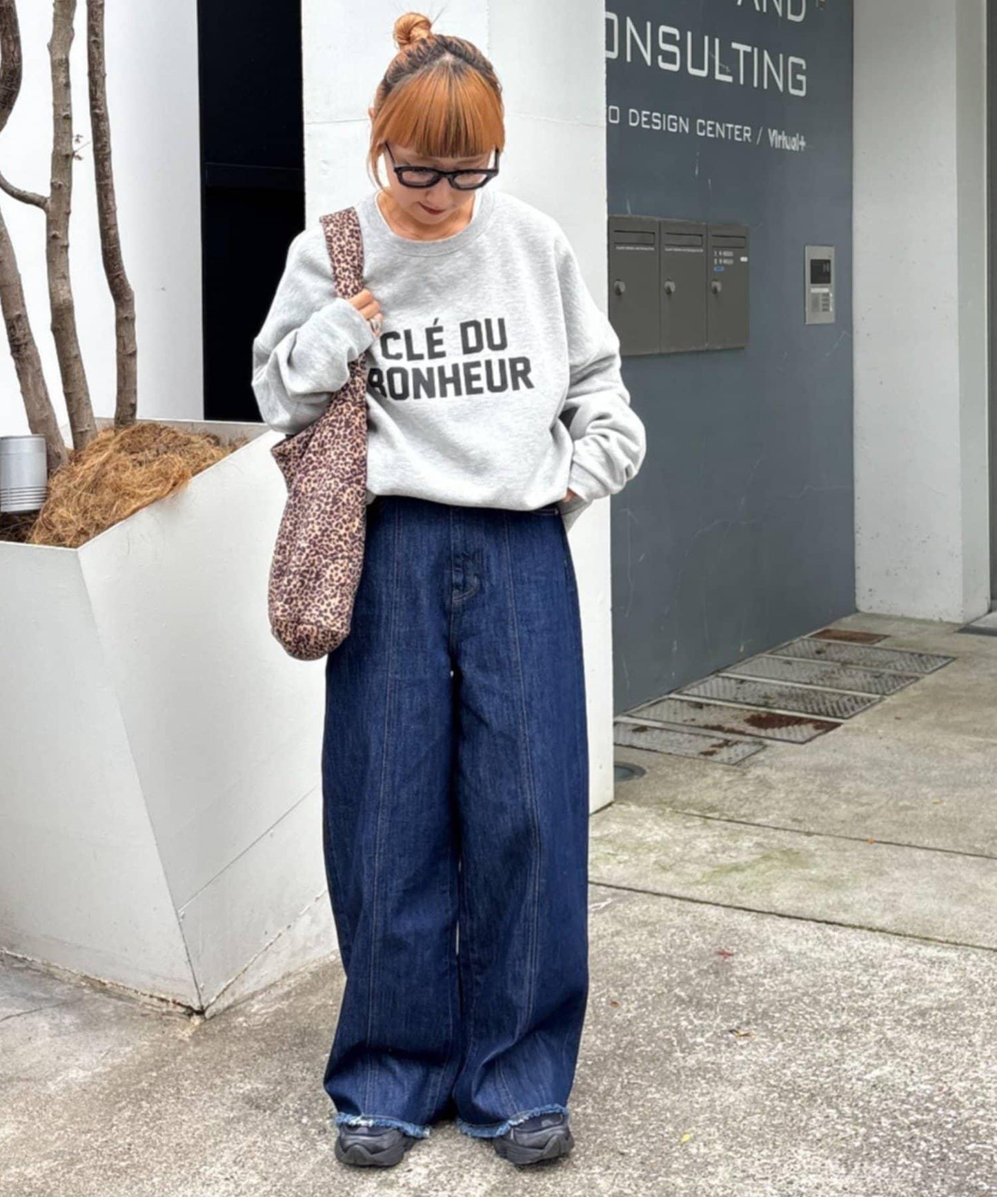 【UNISEX】附化妝包麂皮單肩包