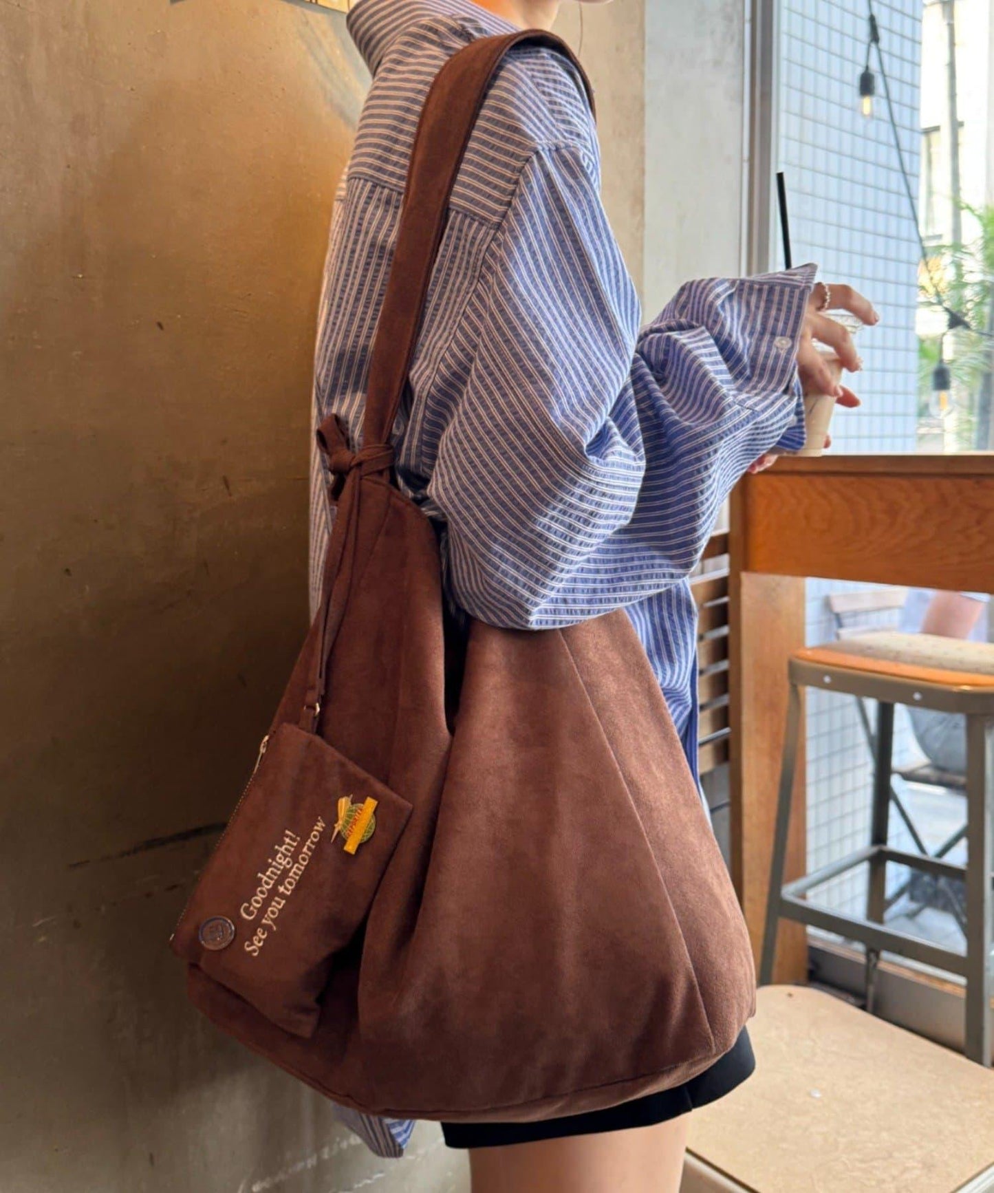 【UNISEX】附化妝包麂皮單肩包