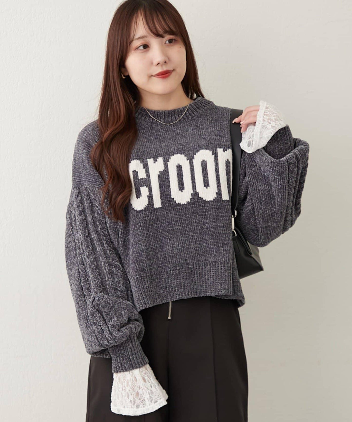 天鵝絨毛線標誌針織衫