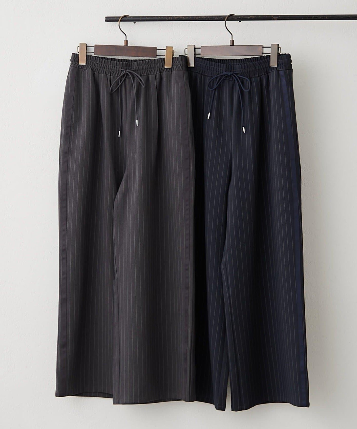 【NUNIFE】細條紋休閒褲