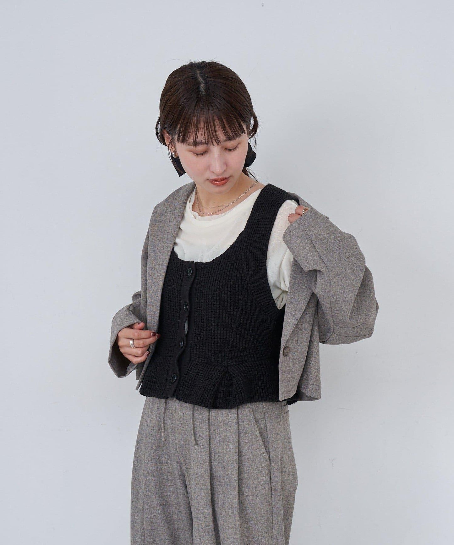 B 菱格紋針織背心