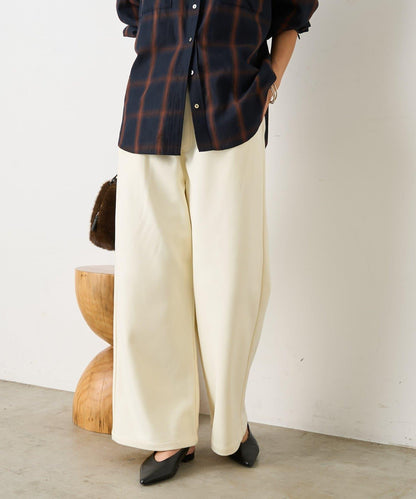 暖感緞面拼接休閒褲