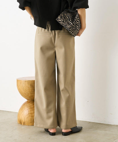 暖感緞面拼接休閒褲