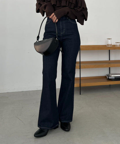 喇叭牛仔褲