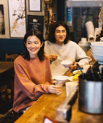 紫金飯店×FREAK'S STORE 聯名款 寬鬆版型 背部印花 圓領衛衣 / 中式設計 【限量】