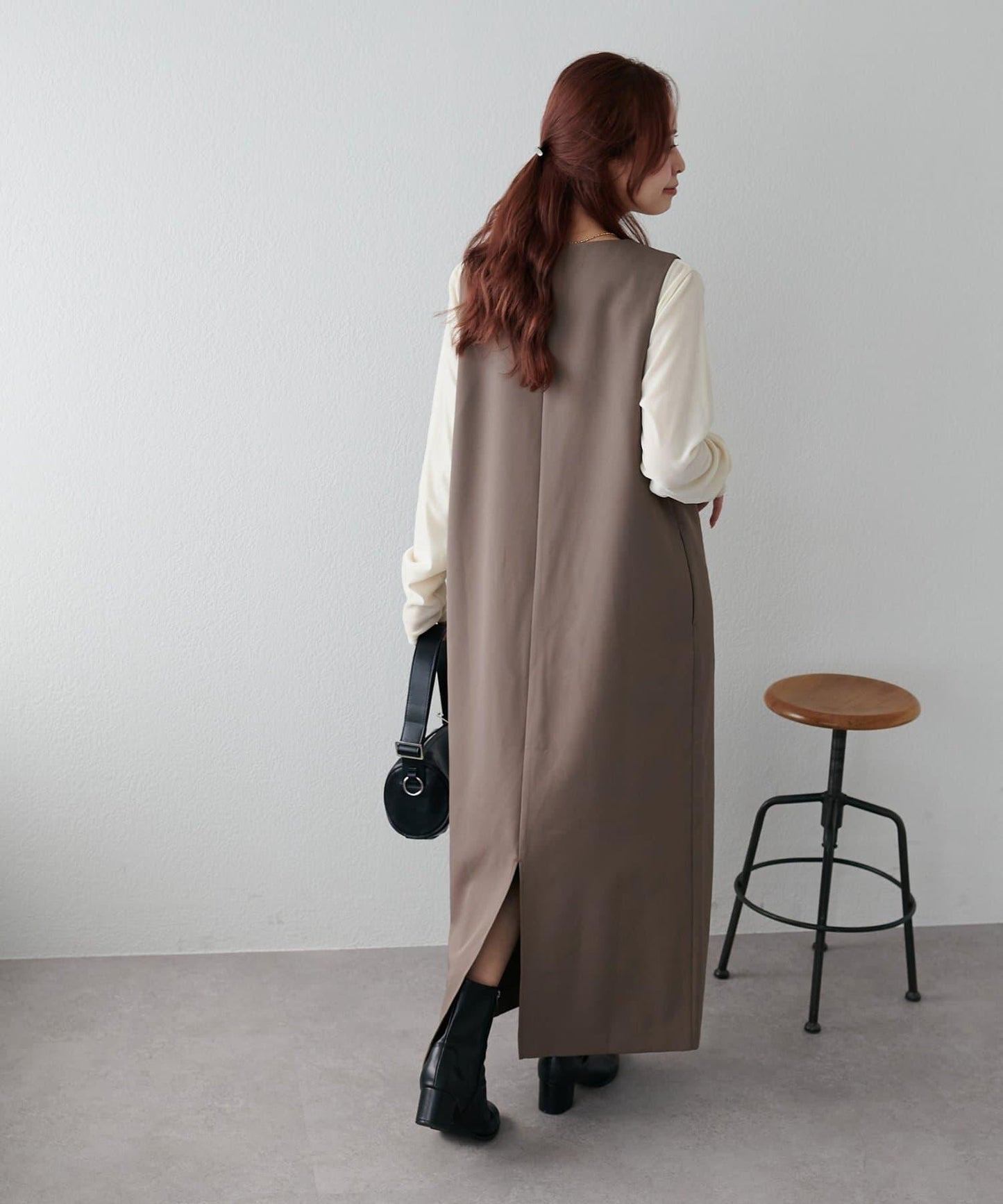 【Discoat】深V連衣裙