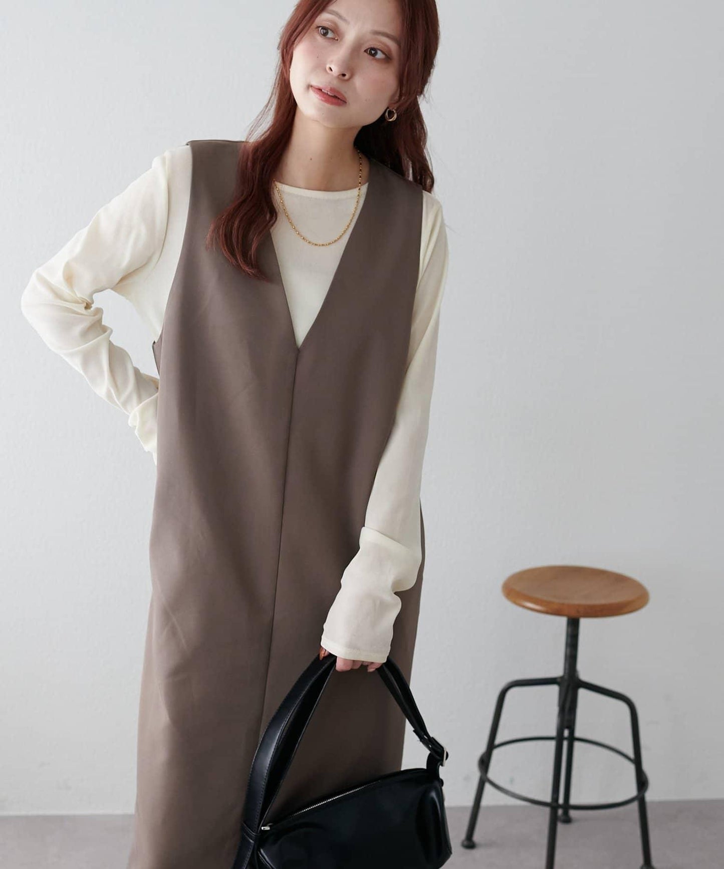 【Discoat】深V連衣裙