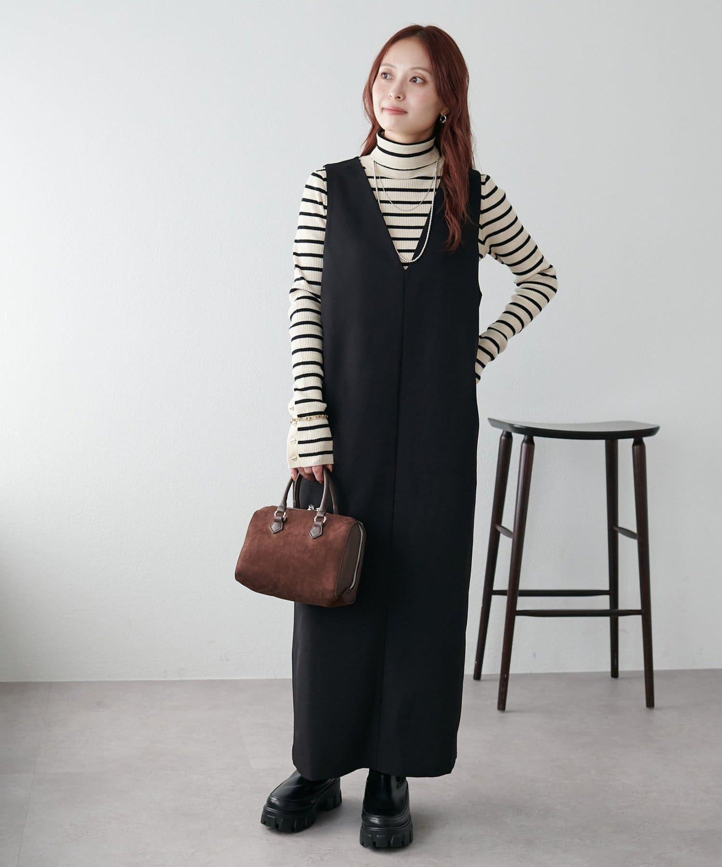 【Discoat】深V連衣裙