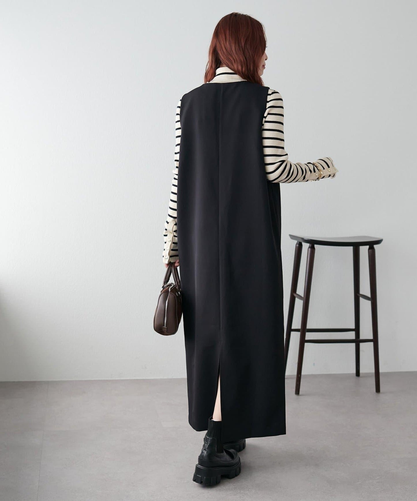 【Discoat】深V連衣裙