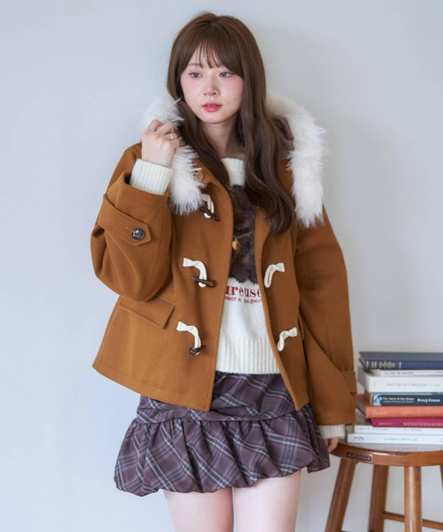 【RMAF】帶毛絨裝飾牛角扣大衣