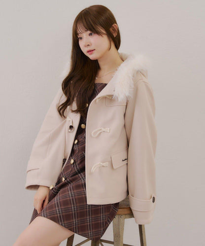 【RMAF】帶毛絨裝飾牛角扣大衣