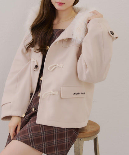 【RMAF】帶毛絨裝飾牛角扣大衣