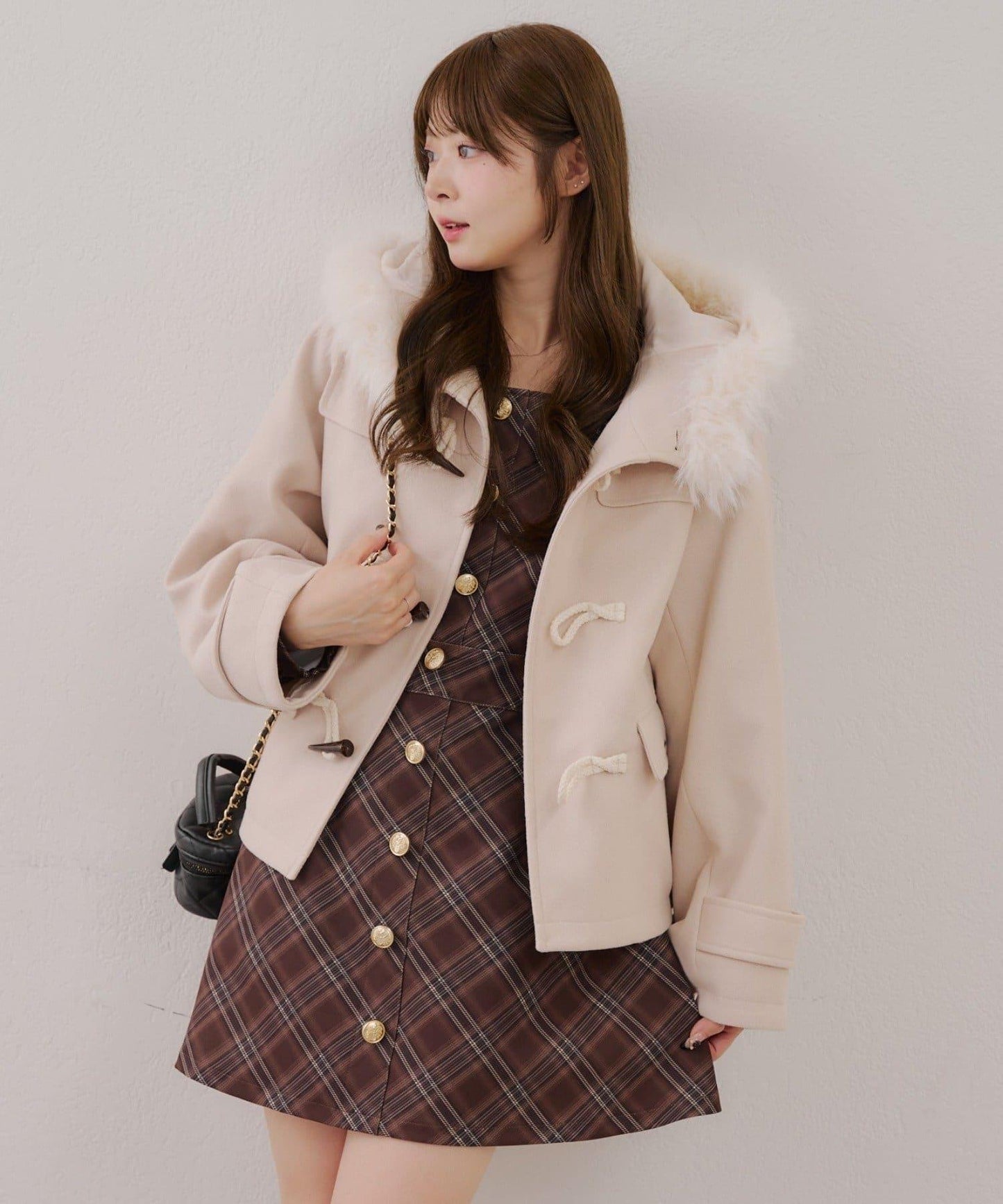 【RMAF】帶毛絨裝飾牛角扣大衣