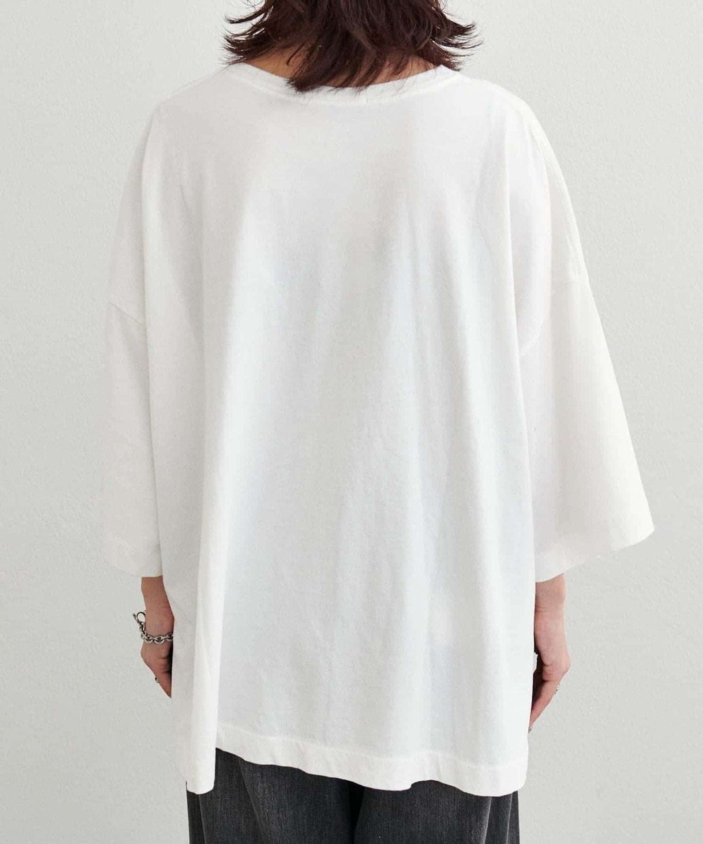 【LARUTA】側開叉寬鬆T恤