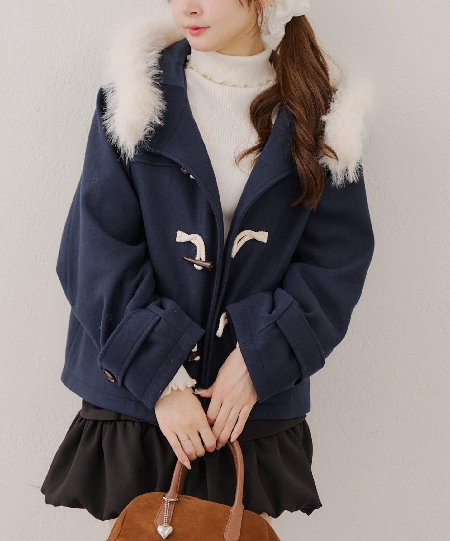 【RMAF】帶毛絨裝飾牛角扣大衣