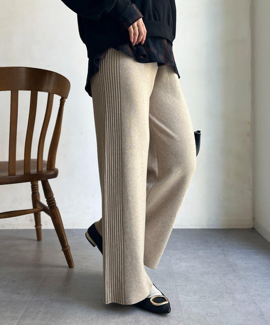 側條拼接微喇針織褲