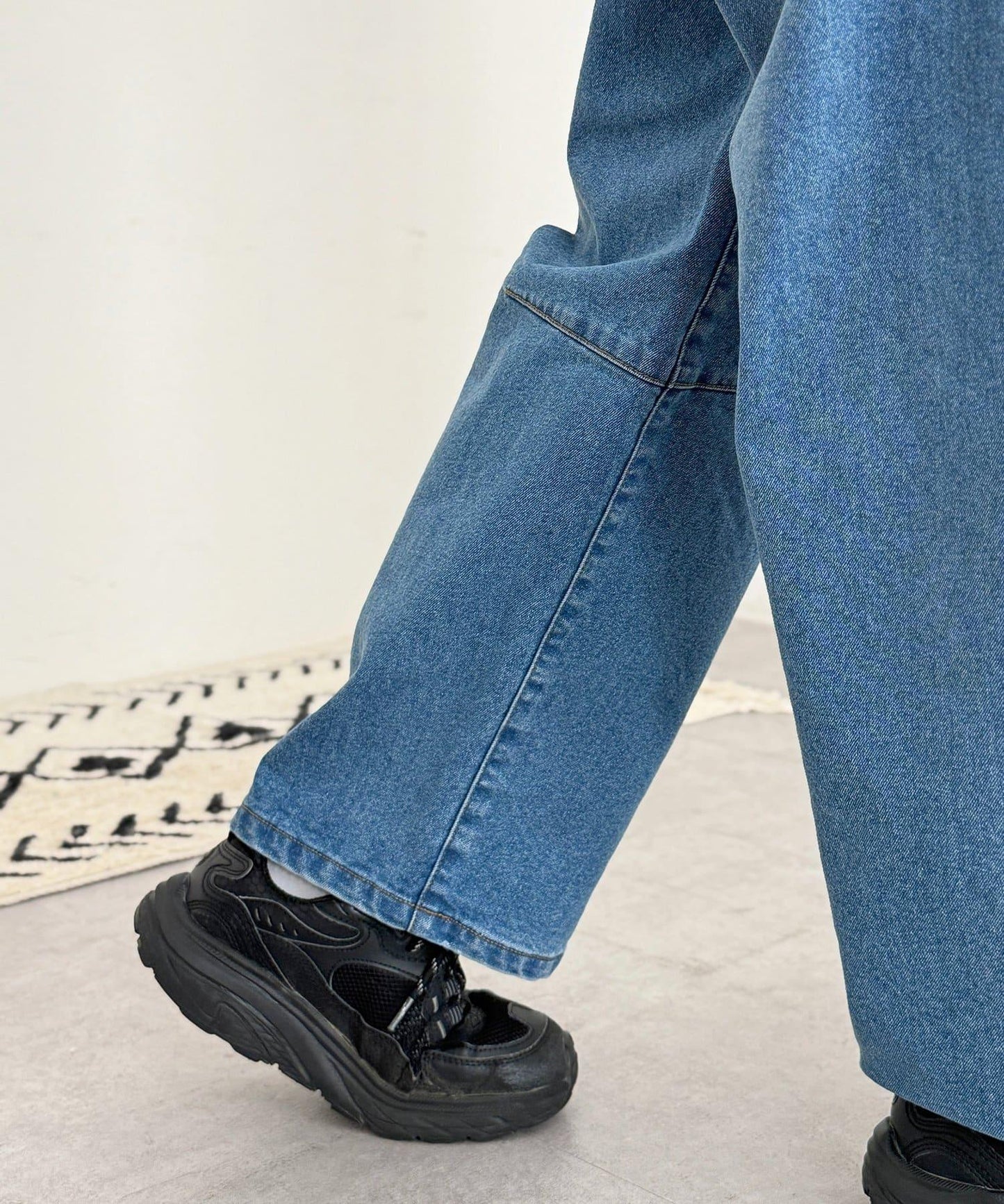 內加絨桶型牛仔褲