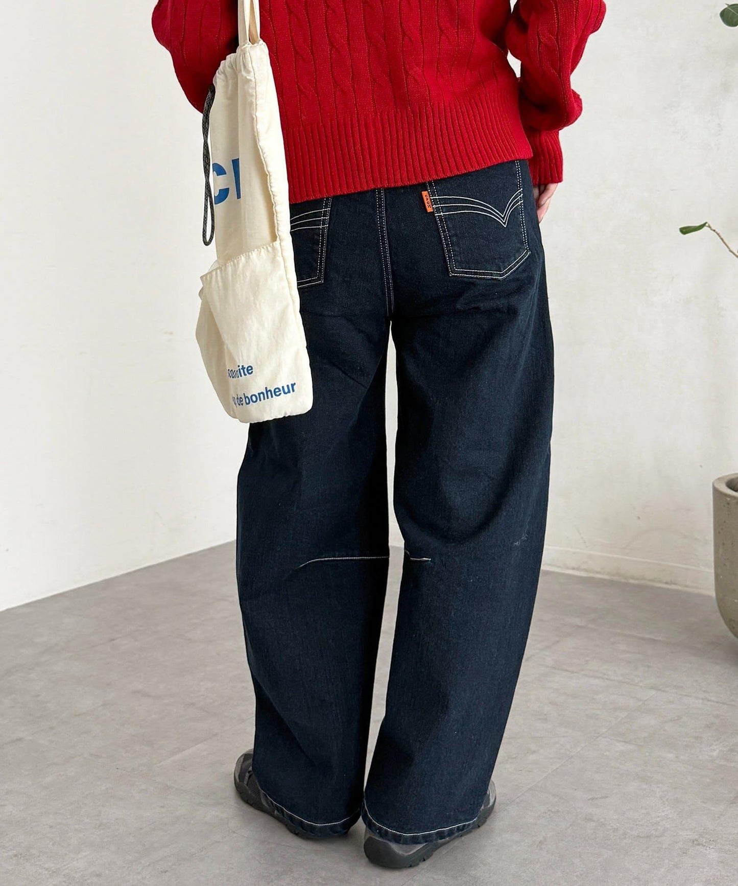 內加絨桶型牛仔褲